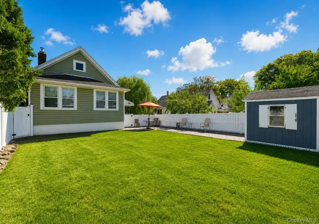 Photo 3 of Sale Pending at 11 Osborn Ave, New York, NY 10308 | MLS# 1037144 | Listing updated on 2026-09-25