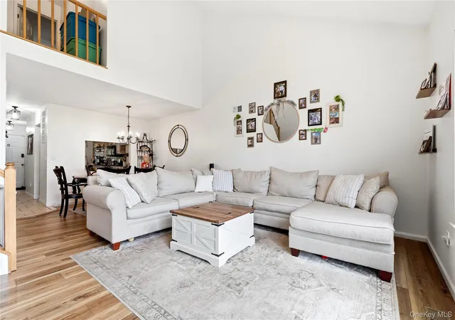 Photo 4 of Sale Pending at 21 Broadlawn Dr, Islip, NY 11722 | MLS# 1037168 | Listing updated on 2026-08-25