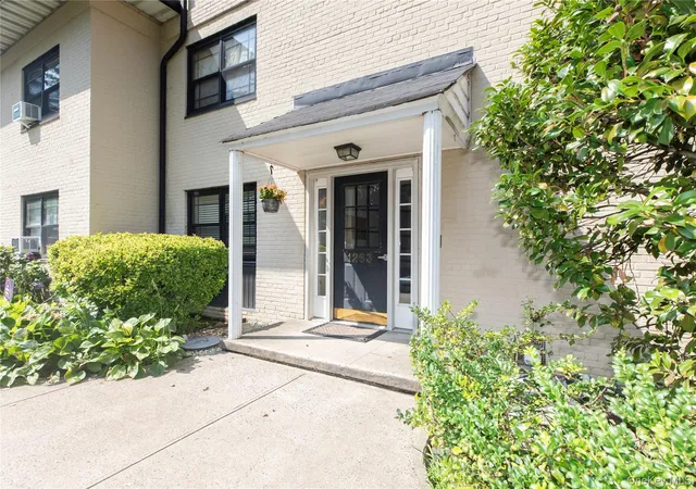 Photo 1 of Condo for sale at 1263 California Rd #2R, Eastchester, NY 10709 | MLS# 1037171 | Listing updated on 2026-10-04