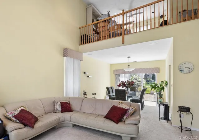 Photo 3 of Condo for sale at 160 Windwatch Dr, Islip, NY 11788 | MLS# 1037202 | Listing updated on 2026-09-30