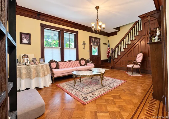 Photo 4 of Single family home for sale at 34 E Williston Ave, North Hempstead, NY 11596 | MLS# 1037209 | Listing updated on 2026-09-24