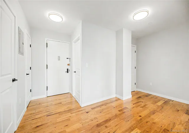 Photo 4 of House for sale at 671 Bronx River Rd #6k, Yonkers, NY 10704 | MLS# 1037214 | Listing updated on 2026-08-31