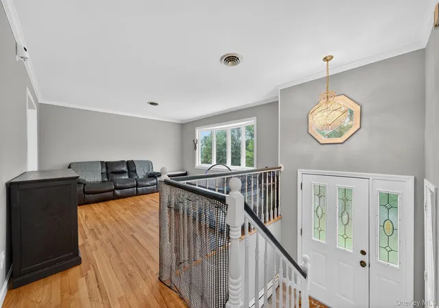 Photo 3 of Sale Pending at 100 Birchwood Dr, Woodbury, NY 10930 | MLS# 1037218 | Listing updated on 2026-09-17