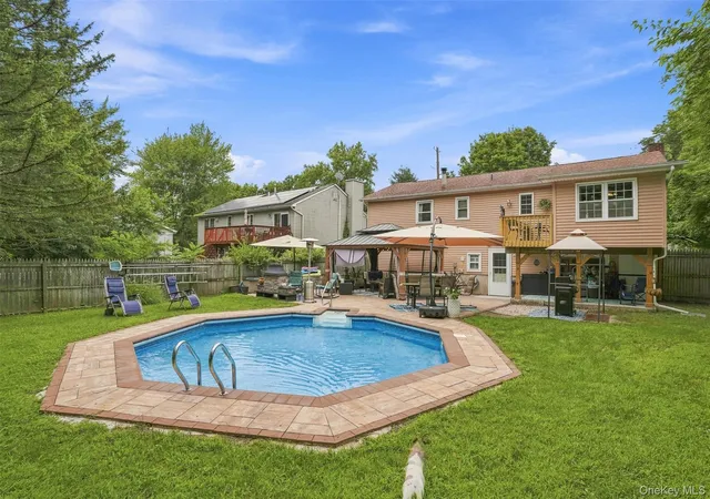 3rd image of 3 Edmunds Ln, Montgomery, NY 12586 | MLS# 1037222