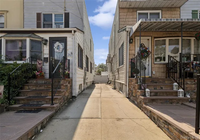 Photo 3 of Single family home for sale at 3236 Jordan St, New York, NY 11358 | MLS# 1037228 | Listing updated on 2026-09-17