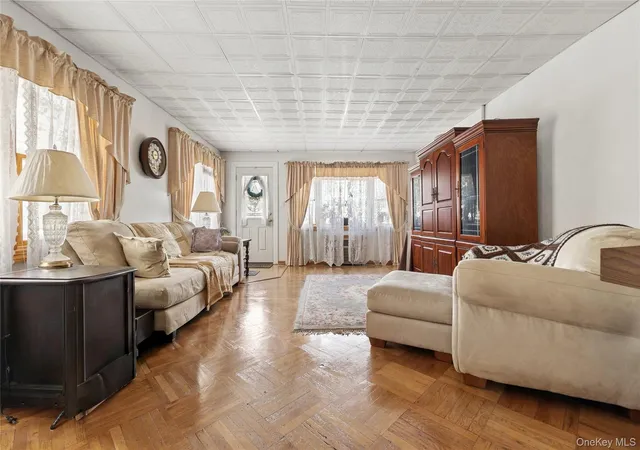 Photo 4 of Single family home for sale at 3236 Jordan St, New York, NY 11358 | MLS# 1037228 | Listing updated on 2026-09-17