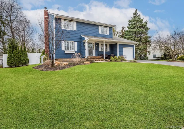 Photo 2 of Sale Pending at 37 Bethany Dr, Smithtown, NY 11725 | MLS# 1037230 | Listing updated on 2026-09-01