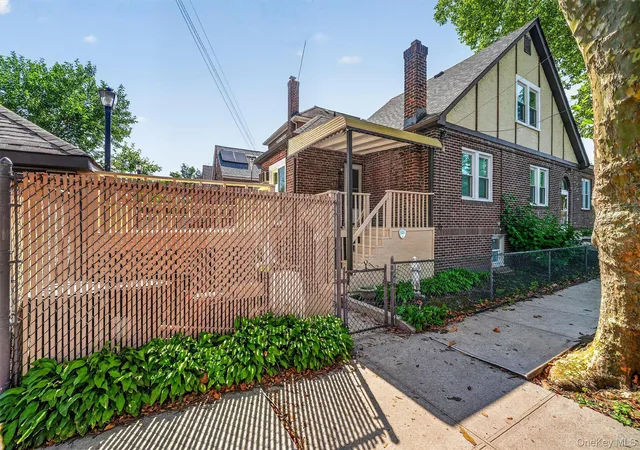 Photo 3 of Single family home for sale at 2400 Morgan Ave, New York, NY 10469 | MLS# 1037243 | Listing updated on 2026-10-09