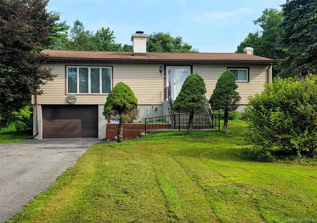2nd image of 84 W Pine Rd, Hyde Park, NY 12580 | MLS# 1037256