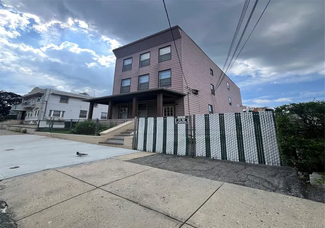 Photo 3 of Multi family home for sale at 63 Crescent Pl, Yonkers, NY 10704 | MLS# 1037271 | Listing updated on 2026-10-08