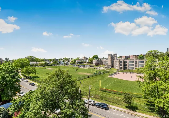 26th image of 210 Pelham Rd #1P, New Rochelle, NY 10805 | MLS# 1037286