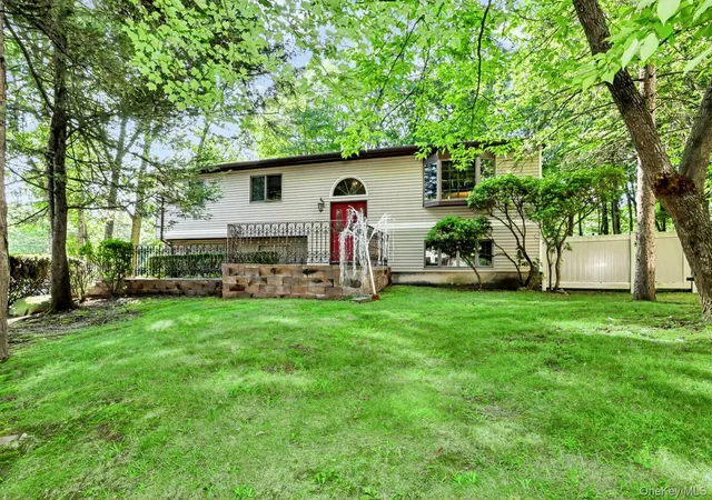Photo 1 of Sale Pending at 15 Balmoral Dr, Ramapo, NY 10977 | MLS# 1037306 | Listing updated on 2026-09-19