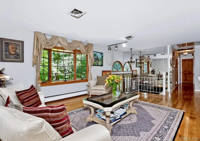 Photo 4 of Sale Pending at 15 Balmoral Dr, Ramapo, NY 10977 | MLS# 1037306 | Listing updated on 2026-09-19