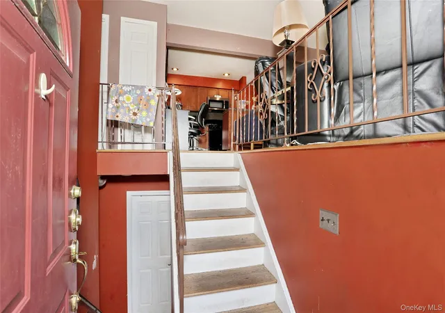 Photo 3 of Single family home for sale at 11 Phyllis Dr, Haverstraw, NY 10970 | MLS# 1037326 | Listing updated on 2026-08-19