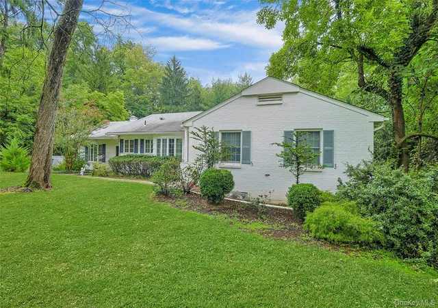 Photo 37 of Single family home for sale at 12 E Wheeler Pl, Clarkstown, NY 10994 | MLS# 1037330 | Listing updated on 2026-10-09