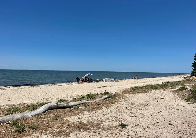 Photo 40 of Single family home for sale at 2200 Aldrich Ln, Southold, NY 11948 | MLS# 1037377 | Listing updated on 2026-10-08