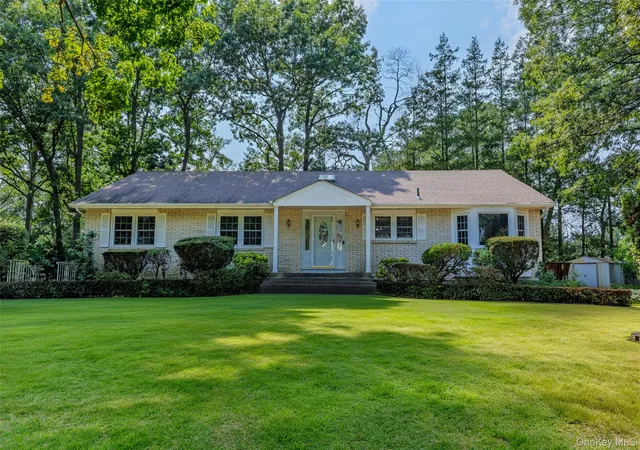 1st image of 2 Erita Ln, Smithtown, NY 11787 | MLS# 1037385