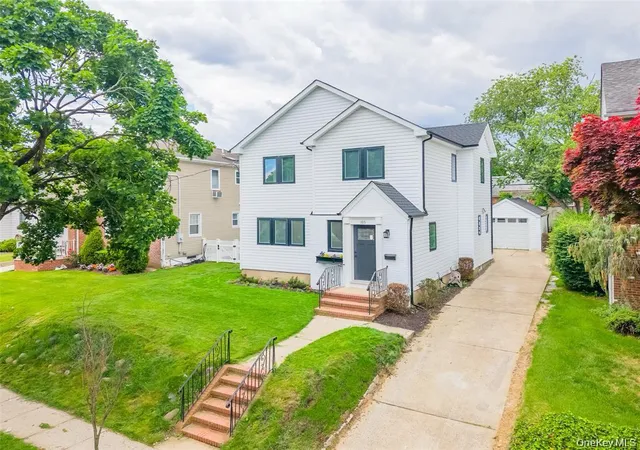 Photo 3 of Sale Pending at 105 Moore St, Hempstead, NY 11040 | MLS# 1037390 | Listing updated on 2026-10-09