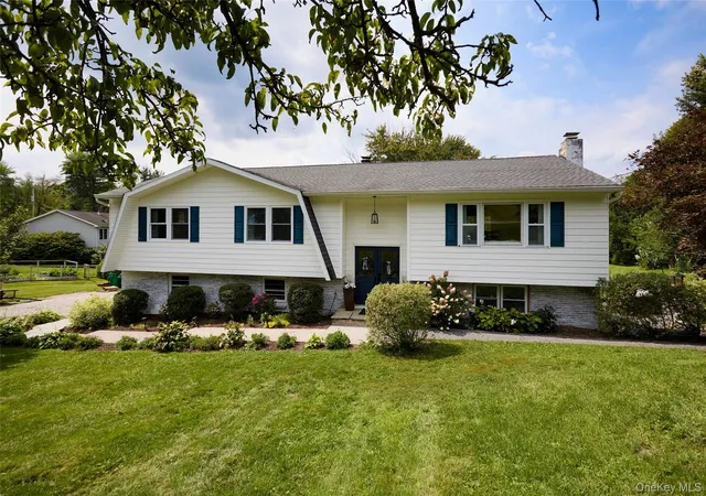 Photo 1 of Sale Pending at 26 Hoof Print Rd, Union Vale, NY 12545 | MLS# 1037392 | Listing updated on 2026-09-12