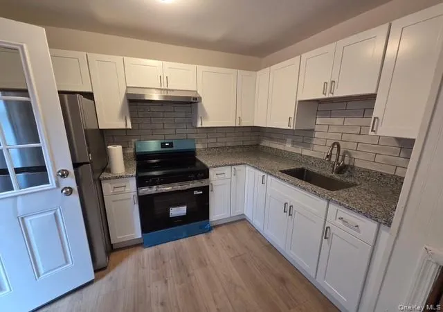 Photo 3 of Single family home for sale at 21 Black Stallion Ct, Middletown, NY 10940 | MLS# 1037400 | Listing updated on 2026-10-08