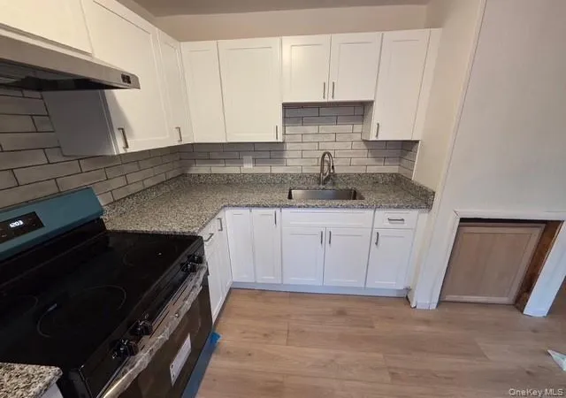 Photo 4 of Single family home for sale at 21 Black Stallion Ct, Middletown, NY 10940 | MLS# 1037400 | Listing updated on 2026-10-08