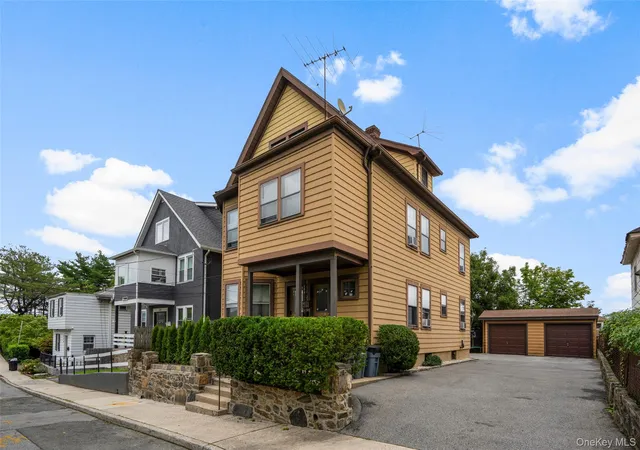 Photo 2 of Sale Pending at 124 Pelham St, Mamaroneck, NY 10543 | MLS# 1037417 | Listing updated on 2026-09-12