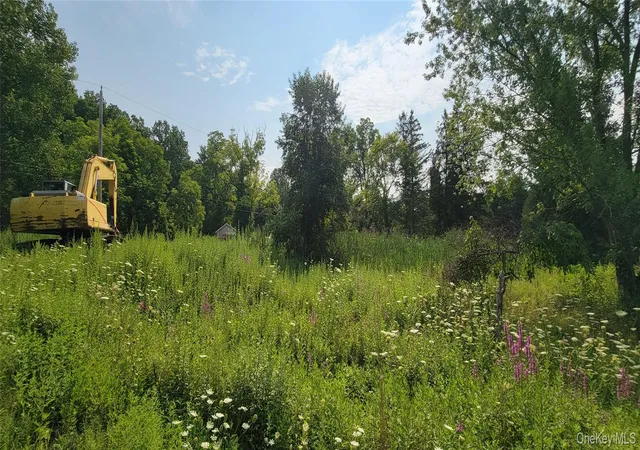 Photo 3 of Manufactured home for sale at 35 School House Ln, Rosendale, NY 12472 | MLS# 1037420 | Listing updated on 2026-08-13