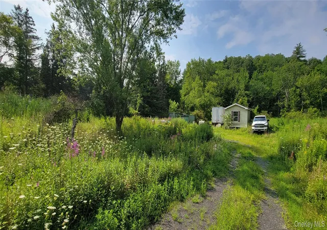 Photo 4 of Manufactured home for sale at 35 School House Ln, Rosendale, NY 12472 | MLS# 1037420 | Listing updated on 2026-08-13