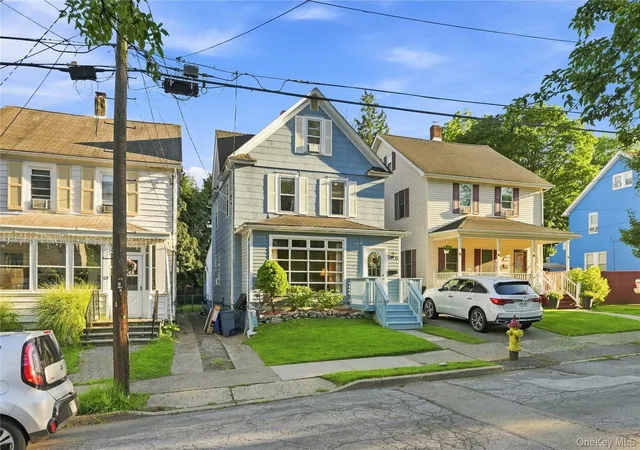 Photo 1 of Sale Pending at 15 Maple St, Newburgh (city), NY 12550 | MLS# 1037424 | Listing updated on 2026-09-16