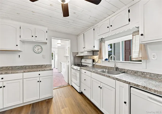 5th image of 15 Maple St, Newburgh (city), NY 12550 | MLS# 1037424