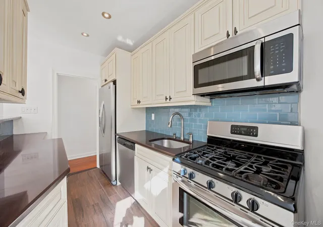 Photo 2 of House for sale at 51-34 30th Avenue #4P, New York, NY 11377 | MLS# 1037447 | Listing updated on 2026-10-01