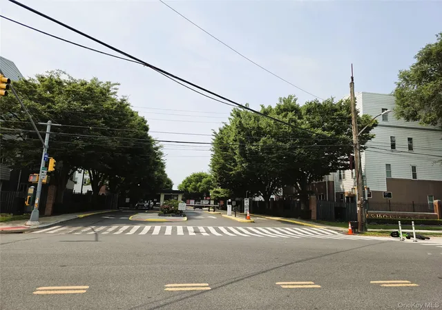 Photo 4 of Condo for sale at 142 Mermaid Ln #284, New York, NY 10473 | MLS# 1037452 | Listing updated on 2026-08-12