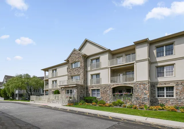 2nd image of 28 N De Baun Ave #308, Ramapo, NY 10901 | MLS# 1037454