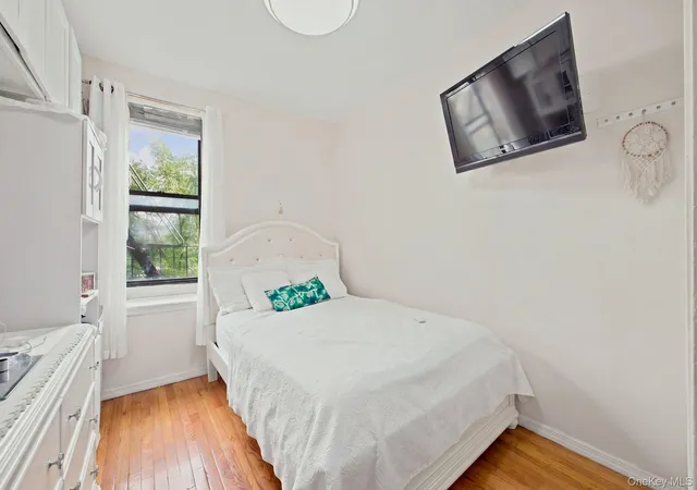 Listing Photo 5 - Condo for sale in building located at 350 S 4Th St, New York, NY 11211 - Unit #4F