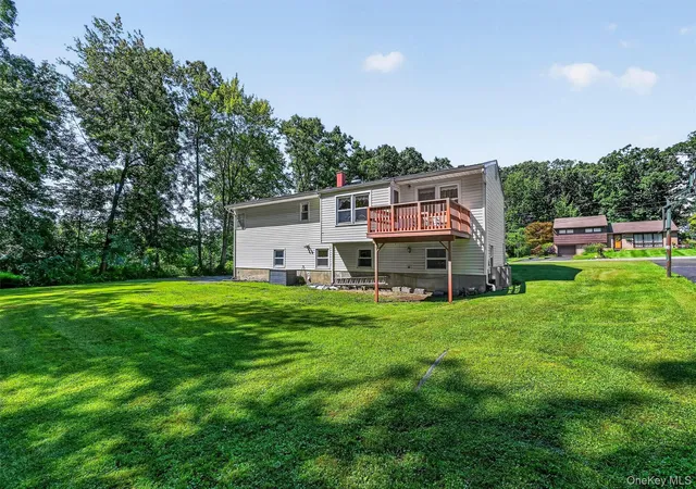 41st image of 24 Meadow St, Newburgh (town), NY 12550 | MLS# 1037473