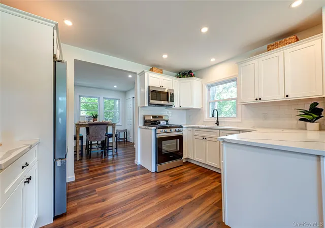 Single family home for sale at 17 Lake Prom, Brookhaven, NY 11779 | MLS# 1037474 | Listing updated on 2026-10-04