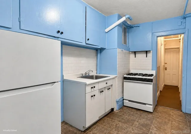 Photo 3 of Multi family home for sale at 32 17 46 Street, New York, NY 11103 | MLS# 1037486 | Listing updated on 2026-10-08