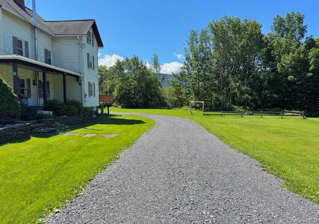 Photo 3 of Single family home for sale at 398 Lake Rd, Hunter, NY 12442 | MLS# 1037491 | Listing updated on 2026-08-12