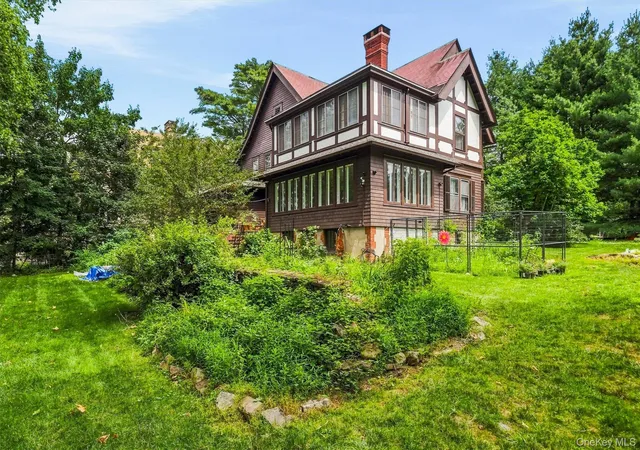 50th image of 83 Hooker Ave, Poughkeepsie, NY 12601 | MLS# 1037519