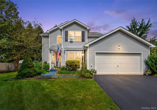 4th image of 7 Pearlbush Ln, Poughkeepsie, NY 12603 | MLS# 1037535