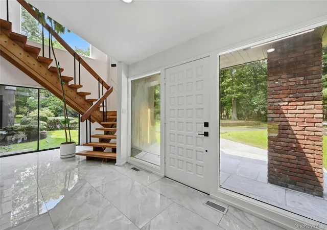 Photo 3 of Single family home for sale at 12 Lost Meadow, Brookhaven, NY 11777 | MLS# 1037541 | Listing updated on 2026-08-28