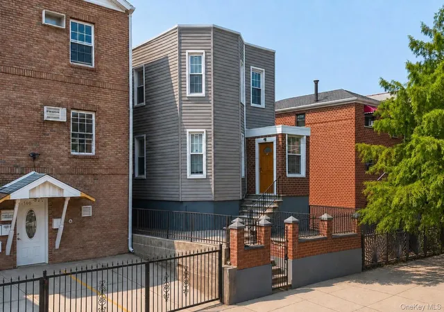 2nd image of 738 E 217th St, New York, NY 10467 | MLS# 1037561
