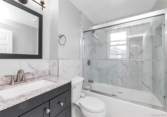 Photo 4 of Single family home for sale at 1345 Great Neck Rd, Babylon, NY 11726 | MLS# 1037586 | Listing updated on 2026-09-16