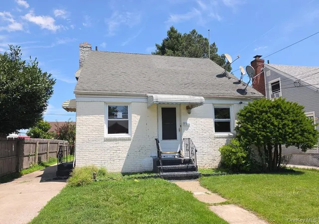 Single family home for sale at 299 Locust Ave, Hempstead, NY 11553 | MLS# 1037598