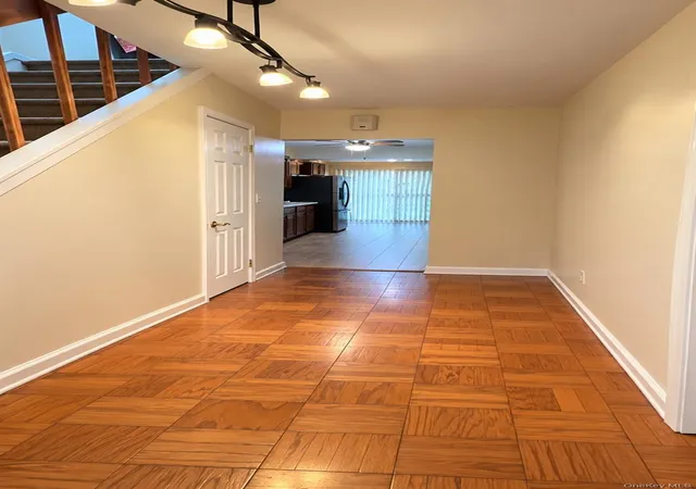 Photo 2 of Single family home for sale at 114 Round Hl Rd, Greenburgh, NY 10522 | MLS# 1037610 | Listing updated on 2026-10-21