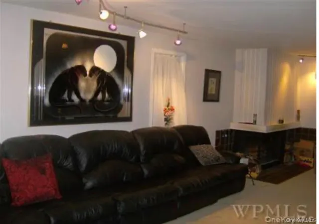 Photo 3 of Single family home for sale at 114 Round Hl Rd, Greenburgh, NY 10522 | MLS# 1037610 | Listing updated on 2026-08-12
