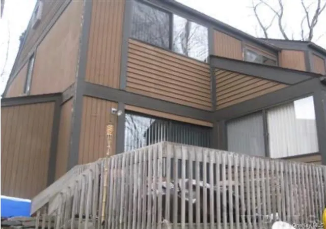 Photo 10 of Single family home for sale at 114 Round Hl Rd, Greenburgh, NY 10522 | MLS# 1037610 | Listing updated on 2026-08-12