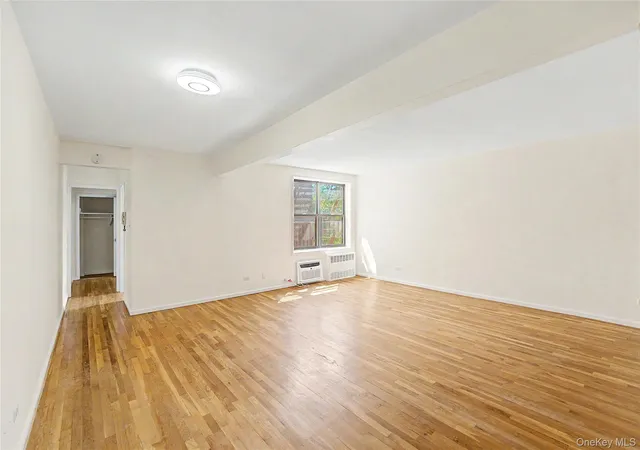 Photo 3 of Sale Pending at 22424 Union Turnpike #4-J, New York, NY 11364 | MLS# 1037628 | Listing updated on 2026-08-29