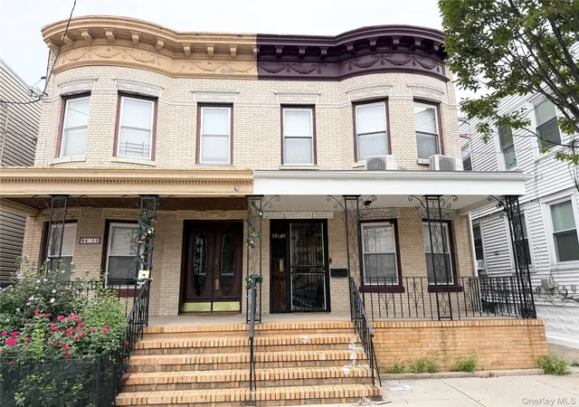 Single family home for sale at 8615 88th Avenue, New York, NY 11421 | MLS# 1037647