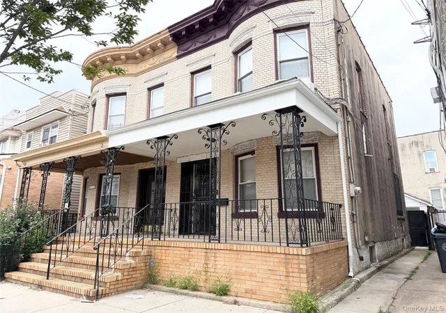 Photo 1 of Single family home for sale at 8615 88th Avenue, New York, NY 11421 | MLS# 1037647 | Listing updated on 2026-09-13